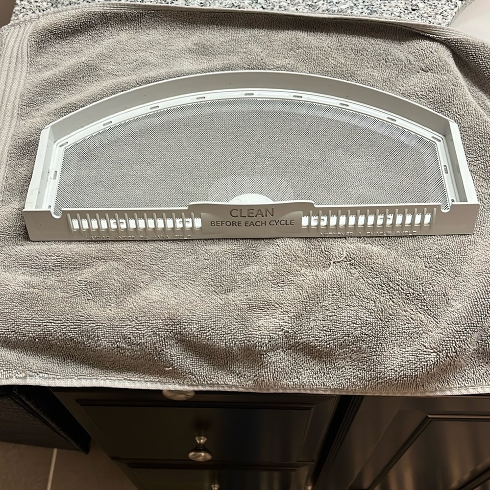 GE General Electric Dryer Lint Screen GTD45EASJ2WS used